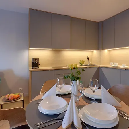 Pod Reglami Lesny- Trevilles Lägenhet *