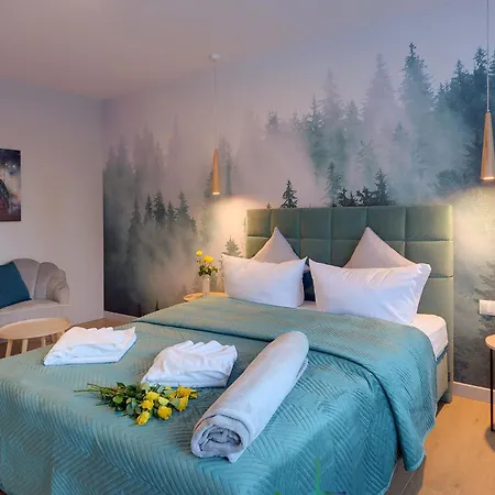 Pod Reglami Lesny- Trevilles Lägenhet