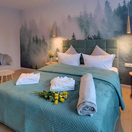 Pod Reglami Lesny- Trevilles Lägenhet *